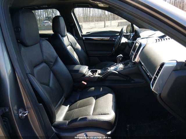 2013 PORSCHE CAYENNE WP1AA2A25DLA01094 Photo 4