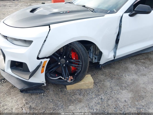 2019 CHEVROLET CAMARO 1G1FK1R61K0151815 Photo 5