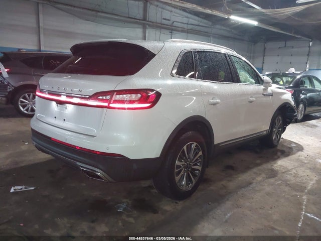 2023 LINCOLN NAUTILUS 2LMPJ8J98PBL00739 Photo 3