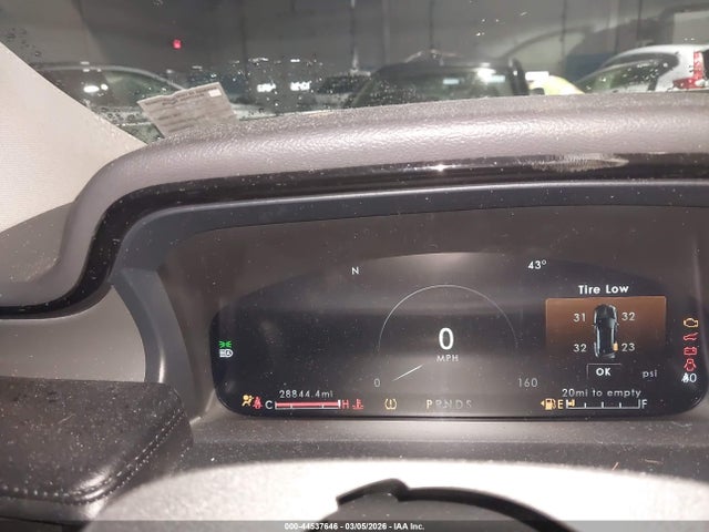 2023 LINCOLN NAUTILUS 2LMPJ8J98PBL00739 Photo 6