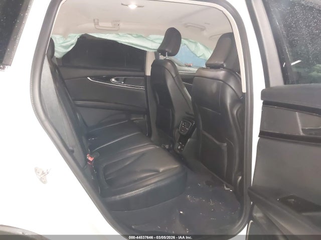 2023 LINCOLN NAUTILUS 2LMPJ8J98PBL00739 Photo 7