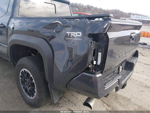 2024 TOYOTA TACOMA 3TMLB5JN8RM044143 Photo 5