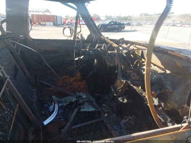 1986 FORD F150 1FTCF15HXGPA15025 Photo 4