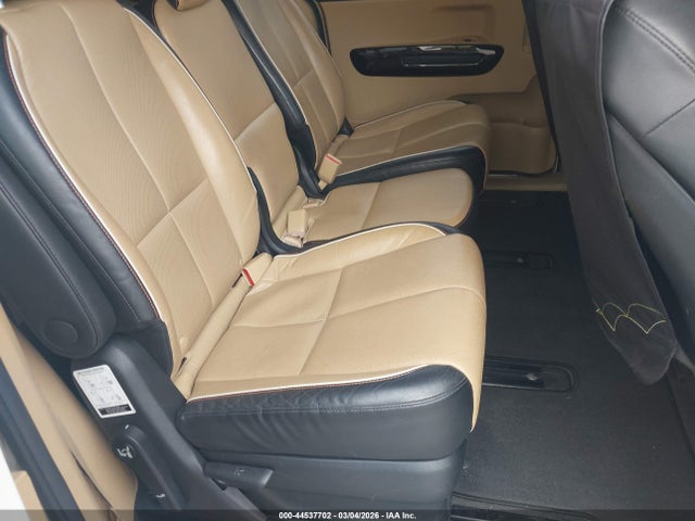 KNDME5C15H6279216 KIA Sedona Sx Luxury