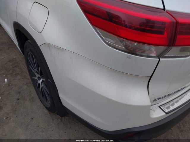 Toyota Highlander Se 2017 5TDKZRFH2HS512478 Image 13