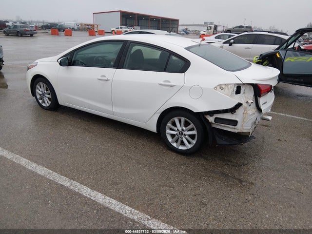 Продажа на аукционе авто 2017 Kia Forte S, vin: 3KPFL4A70HE033572, номер лота: 44537732
