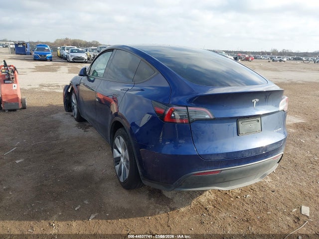 2023 Tesla Model Y Awd/long Range Dual Motor All-wheel Drive მანქანა იყიდება აუქციონზე, vin: 7SAYGDEE3PA137651, აუქციონის ნომერი: 44537741