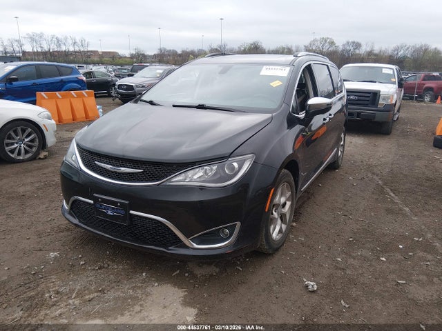 2018 Chrysler Pacifica Limited მანქანა იყიდება აუქციონზე, vin: 2C4RC1GG4JR273795, აუქციონის ნომერი: 44537761