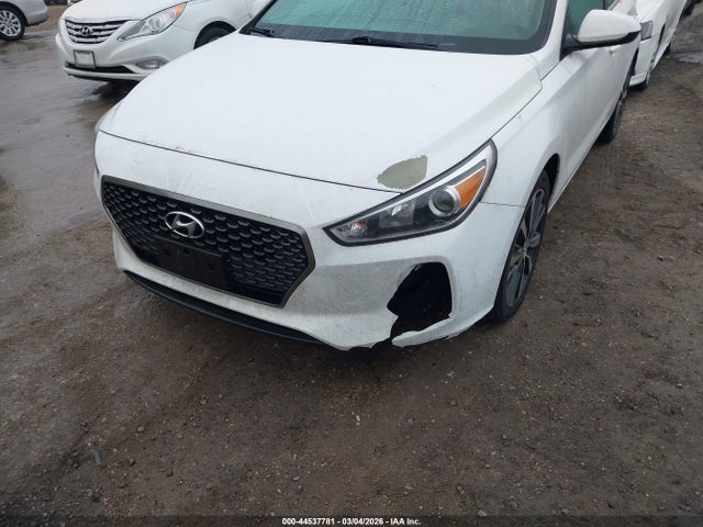 KMHH35LE3JU063694 Hyundai ELANTRA GT