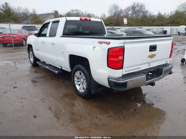 2019 CHEVROLET SILVERADO 1500 LD 2GCVKPEC4K1243944 Photo 2
