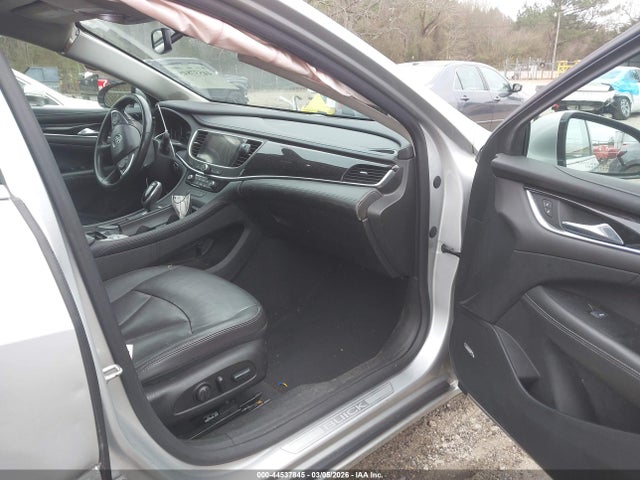 1G4ZP5SS0HU132965 Buick Lacrosse Essence