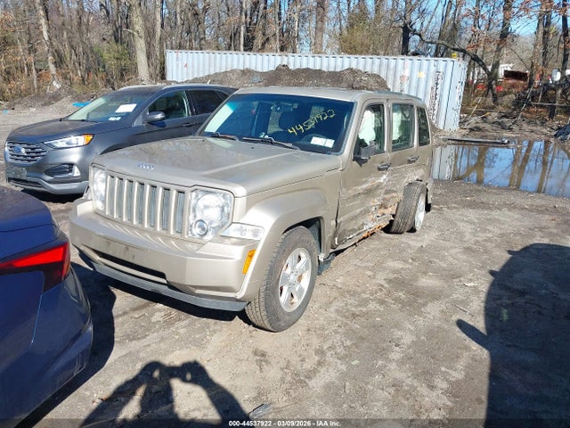 44537922 :رقم المزاد ، 1J4PN2GK7BW513646 vin ، 2011 Jeep Liberty Sport مزاد بيع
