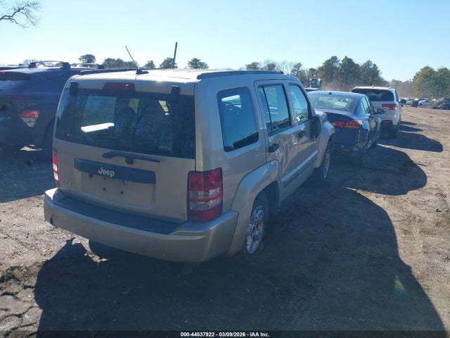 44537922 :رقم المزاد ، 1J4PN2GK7BW513646 vin ، 2011 Jeep Liberty Sport مزاد بيع