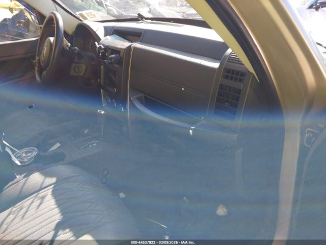 44537922 :رقم المزاد ، 1J4PN2GK7BW513646 vin ، 2011 Jeep Liberty Sport مزاد بيع