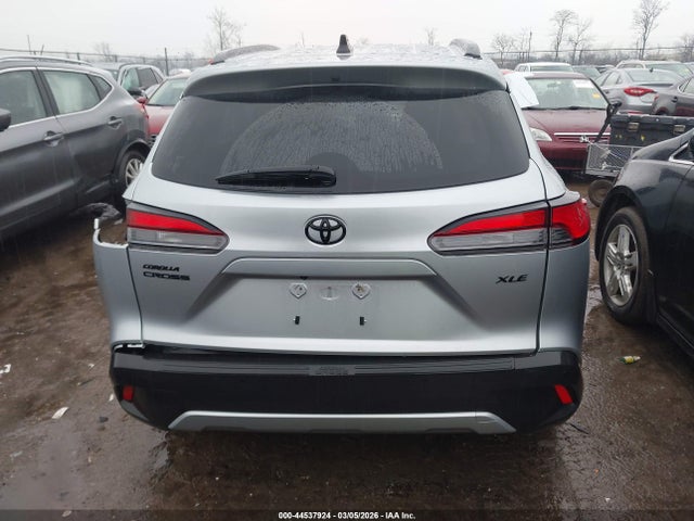 2025 Toyota Corolla Cross Xle მანქანა იყიდება აუქციონზე, vin: 7MUEAAAG6SV147918, აუქციონის ნომერი: 44537924