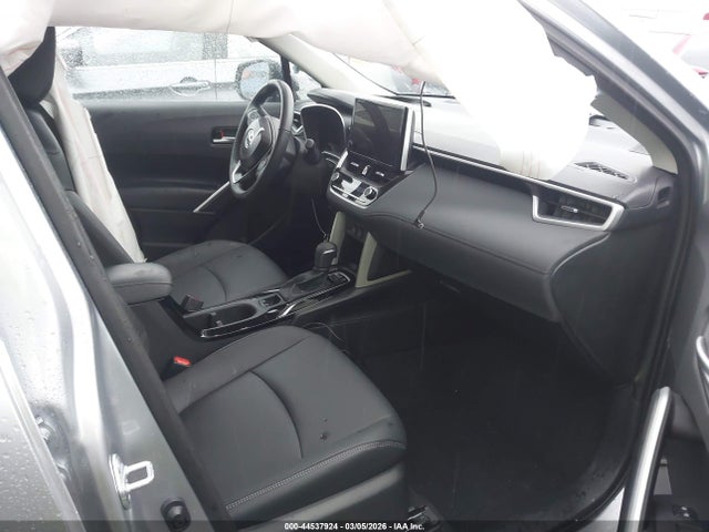 2025 Toyota Corolla Cross Xle მანქანა იყიდება აუქციონზე, vin: 7MUEAAAG6SV147918, აუქციონის ნომერი: 44537924