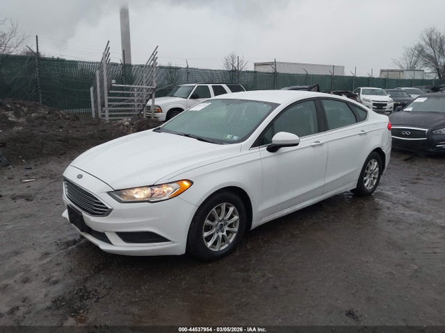 3FA6P0G72HR107299 Ford FUSION S