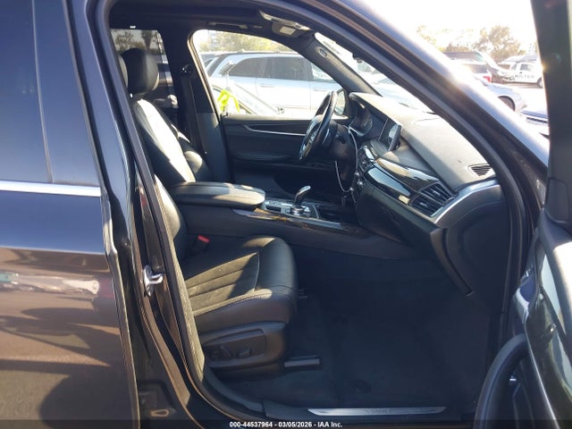 44537964 :رقم المزاد ، 5UXKR2C59J0X10791 vin ، 2018 Bmw X5 Sdrive35i مزاد بيع