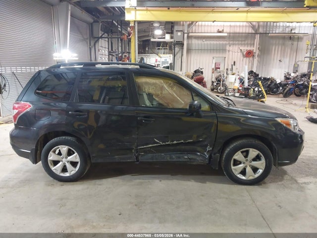 Subaru Forester 2.5i Premium 2016 JF2SJADC3GH413172 Image 13