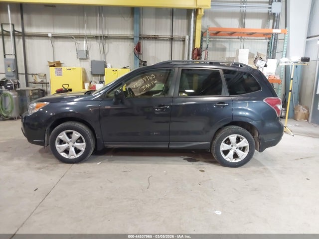 Subaru Forester 2.5i Premium 2016 JF2SJADC3GH413172 Image 14