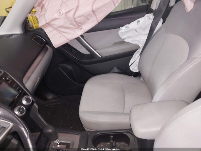 Subaru Forester 2.5i Premium 2016 JF2SJADC3GH413172 Image 5