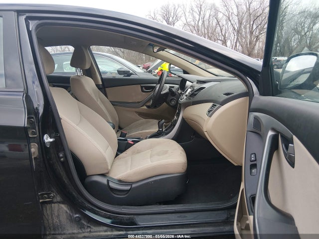2016 HYUNDAI ELANTRA KMHDH4AE4GU607528 Photo 4