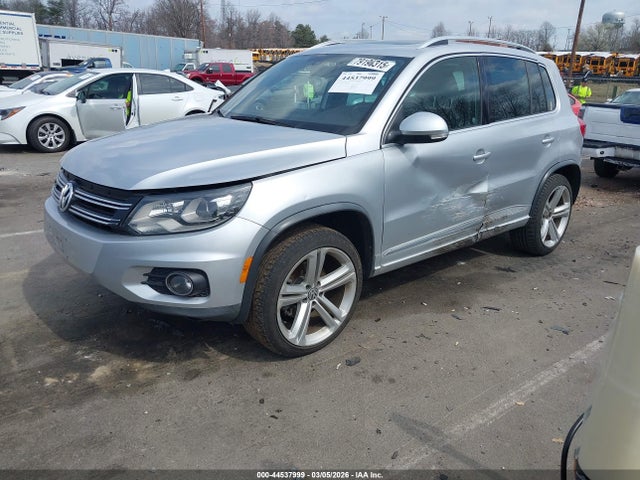 Продажа на аукционе авто 2015 Volkswagen Tiguan R-line, vin: WVGBV7AX8FW505932, номер лота: 44537999