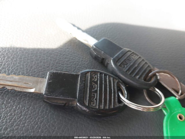 2015 RAM 2500 3C6TR5HT9FG587616 Photo 10