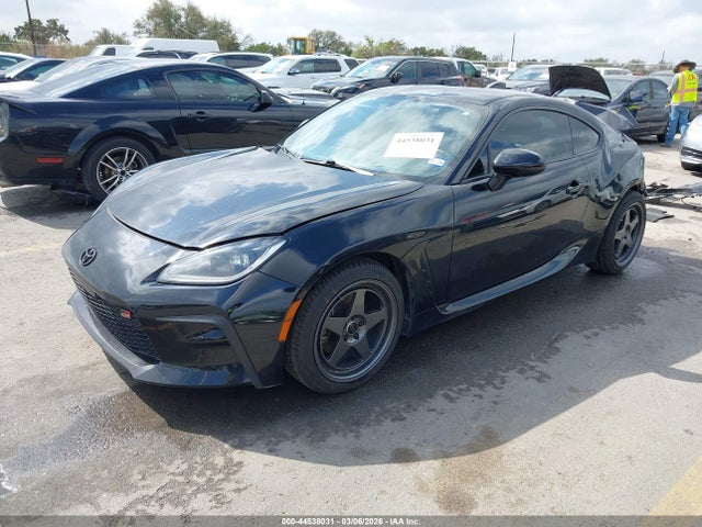 2022 TOYOTA GR86 JF1ZNBC12N8756579 Photo 1