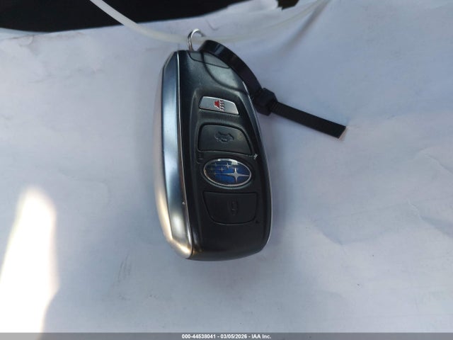 2021 Subaru Crosstrek Limited მანქანა იყიდება აუქციონზე, vin: JF2GTHMC1M8286734, აუქციონის ნომერი: 44538041