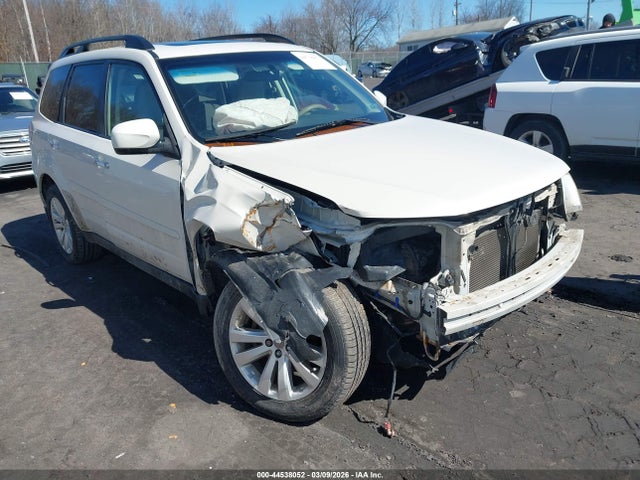 Продажа на аукционе авто 2012 Subaru Forester 2.5x Premium, vin: JF2SHADC2CH429949, номер лота: 44538052
