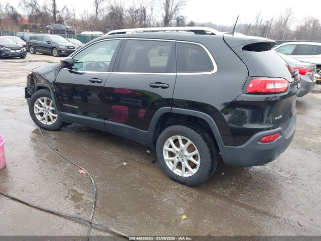 44538053 :رقم المزاد ، 1C4PJMCS7GW114732 vin ، 2016 Jeep Cherokee Latitude مزاد بيع
