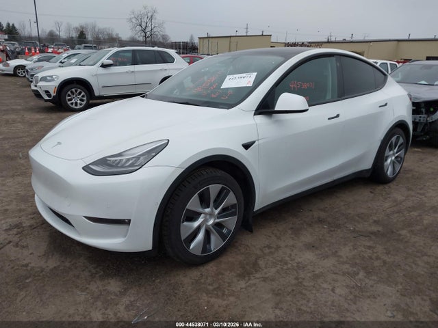 Продажа на аукционе авто 2022 Tesla Model Y Long Range Dual Motor All-wheel Drive, vin: 7SAYGAEE9NF507600, номер лота: 44538071
