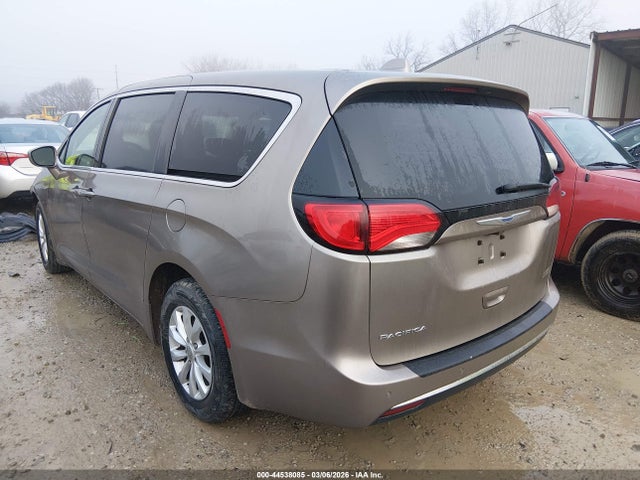 Продаж на аукціоні авто 2018 Chrysler Pacifica Touring Plus, vin: 2C4RC1FG5JR131506, номер лоту: 44538085