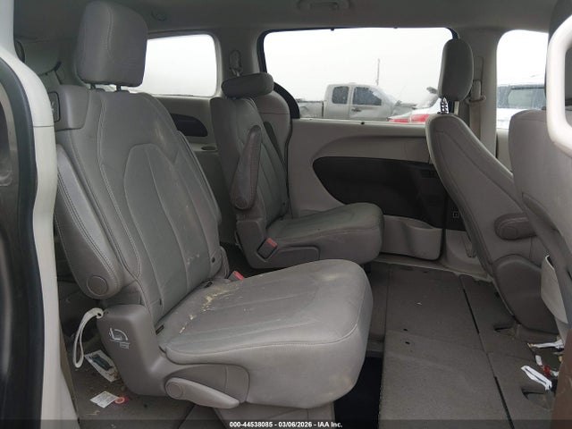 Продаж на аукціоні авто 2018 Chrysler Pacifica Touring Plus, vin: 2C4RC1FG5JR131506, номер лоту: 44538085