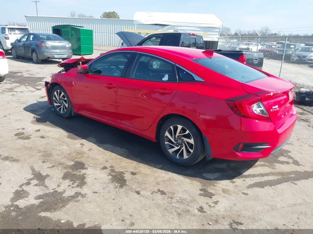 Honda CIVIC EX 2018 2HGFC2F78JH567928 Image 3
