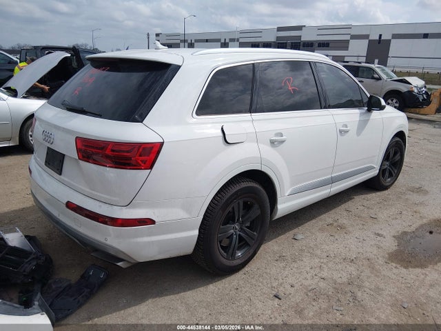 44538144 :رقم المزاد ، WA1AHAF70KD025560 vin ، 2019 Audi Q7 45 Premium/45 Se Premium مزاد بيع