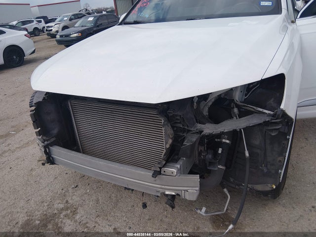 44538144 :رقم المزاد ، WA1AHAF70KD025560 vin ، 2019 Audi Q7 45 Premium/45 Se Premium مزاد بيع