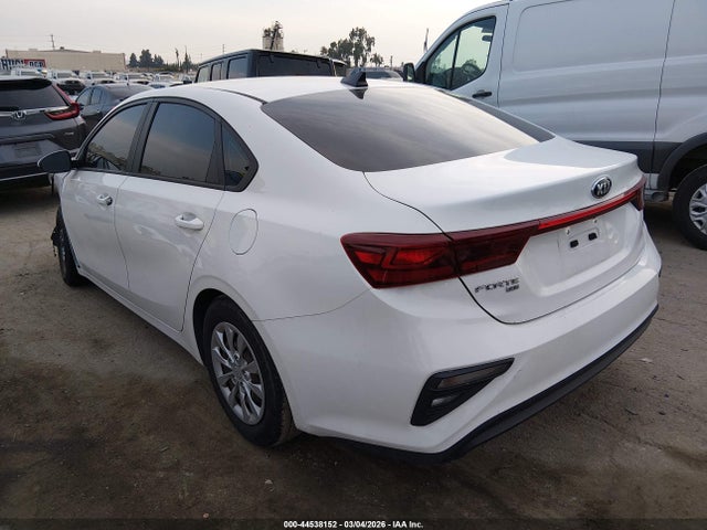 Продаж на аукціоні авто 2021 Kia Forte Fe, vin: 3KPF24AD4ME396704, номер лоту: 44538152