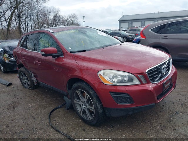 2011 VOLVO XC60 YV4902DZ6B2158259