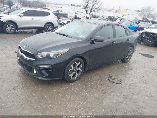KIA Forte Lxs 2021 3KPF24AD3ME313716 Image 2