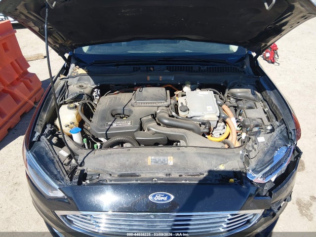 3FA6P0PUXHR329739 Ford Fusion Energi Se Luxury