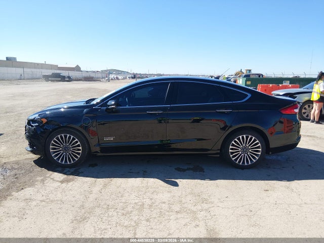 3FA6P0PUXHR329739 Ford Fusion Energi Se Luxury