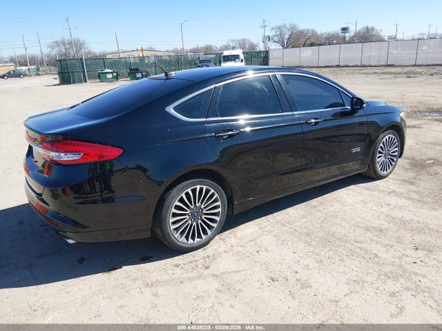 3FA6P0PUXHR329739 Ford Fusion Energi Se Luxury