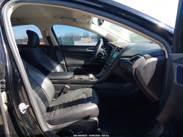 3FA6P0PUXHR329739 Ford Fusion Energi Se Luxury