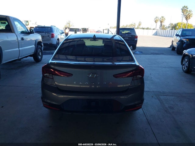 Hyundai Elantra Value Edition 2019 5NPD84LF2KH443726 Image 16