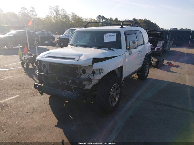 2012 TOYOTA FJ CRUISER JTEZU4BF5CK012220 Photo 1