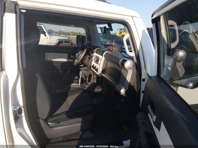 2012 TOYOTA FJ CRUISER JTEZU4BF5CK012220 Photo 4
