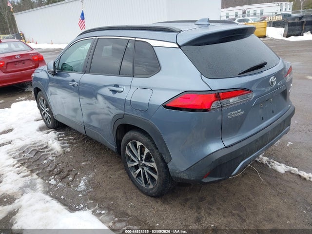 Toyota Corolla Cross Xle 2022 7MUDAABGXNV013623 Image 3