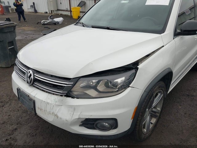 WVGUV7AX6HK013449 Volkswagen Tiguan 2.0t Sport